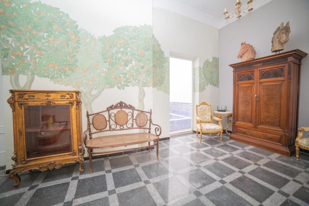 Casa Xanadu Seville - 6 Bedroom Andalusian Home With Terraces Extérieur photo